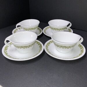 Set of 4 Corelle Spring Blossom, Crazy Daisy Hooked Coffee Cups & Saucers